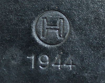 Swiss Case H1944 00.jpg